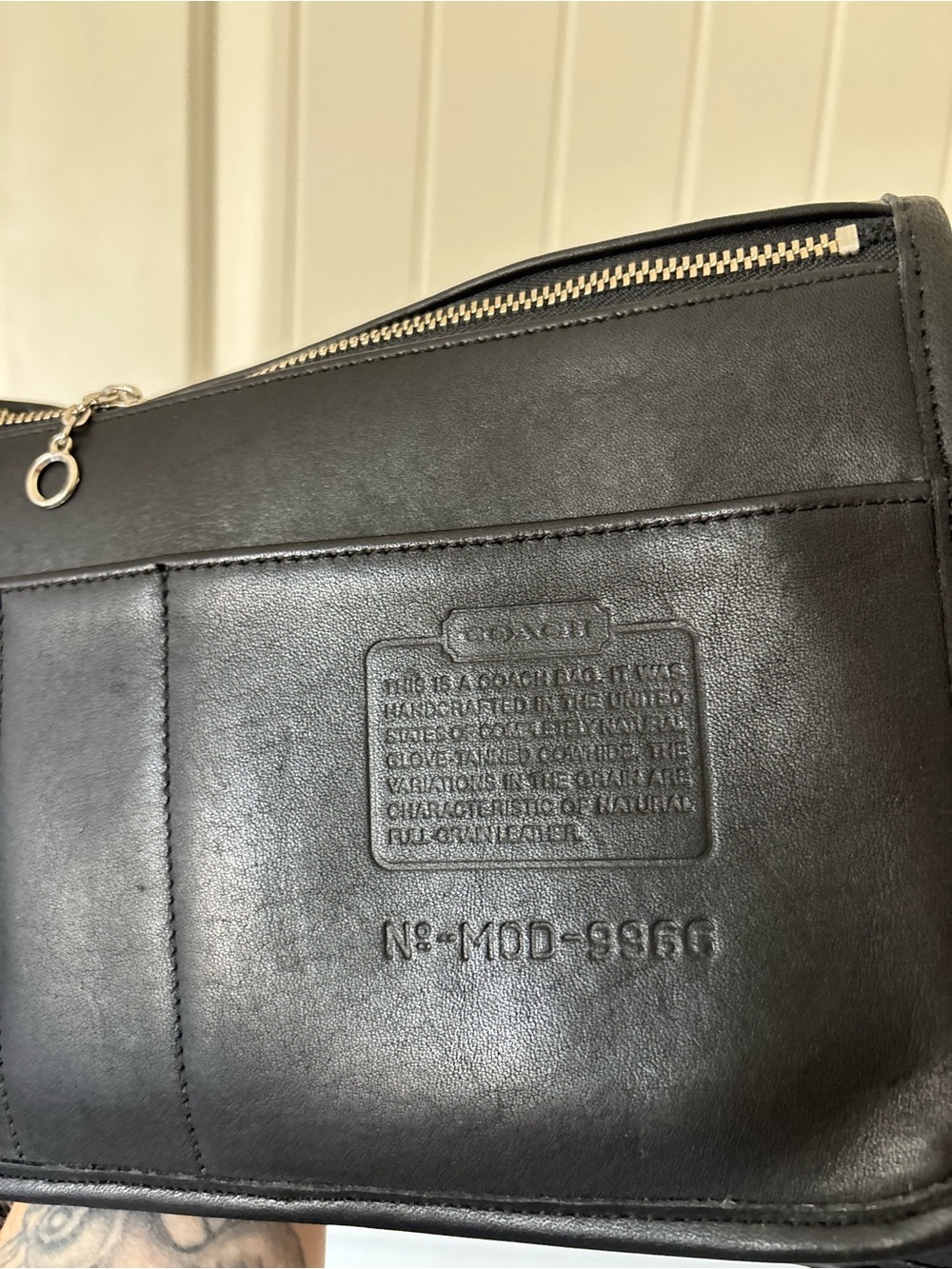 Authentic Vintage Coach Legacy Zip Black Leather Nickel Hardware Hangtag - Picture 7 of 9